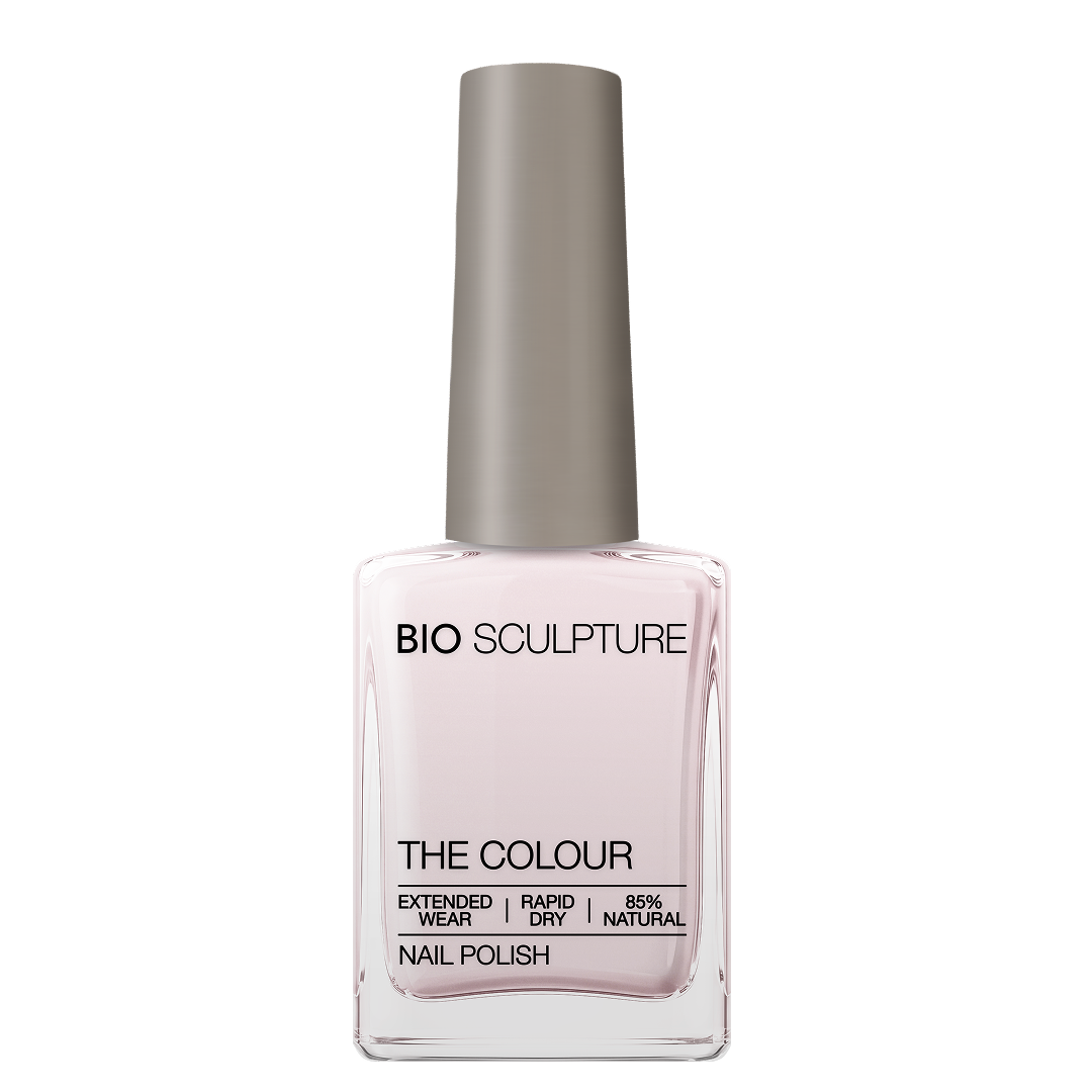 Dané Nail Polish – Bio Sculpture Produktflasche; Farbton ein weiches Blush-Rosa für einen natürlichen „Your nails, but better“-Look