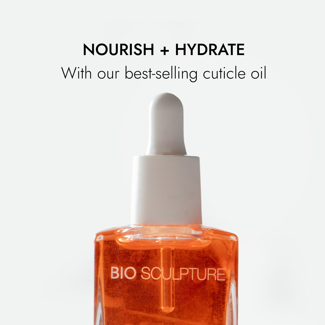 Almond Cuticle Oil - Flasche und Pipette mit Nourish + Hydrate Schriftzug
