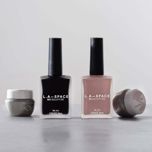 Bio Sculpture x L.A-Space Collection BIOGEL Bio Sculpture und LA-Space freuen sich, ihre Zusammenarbeit bekannt zu geben. Lorna Luxe, inspiriert von der Idee, dass jeder einen Hauch von Luxus verdient, erkannte die Übereinstimmung der beiden Marken bei de