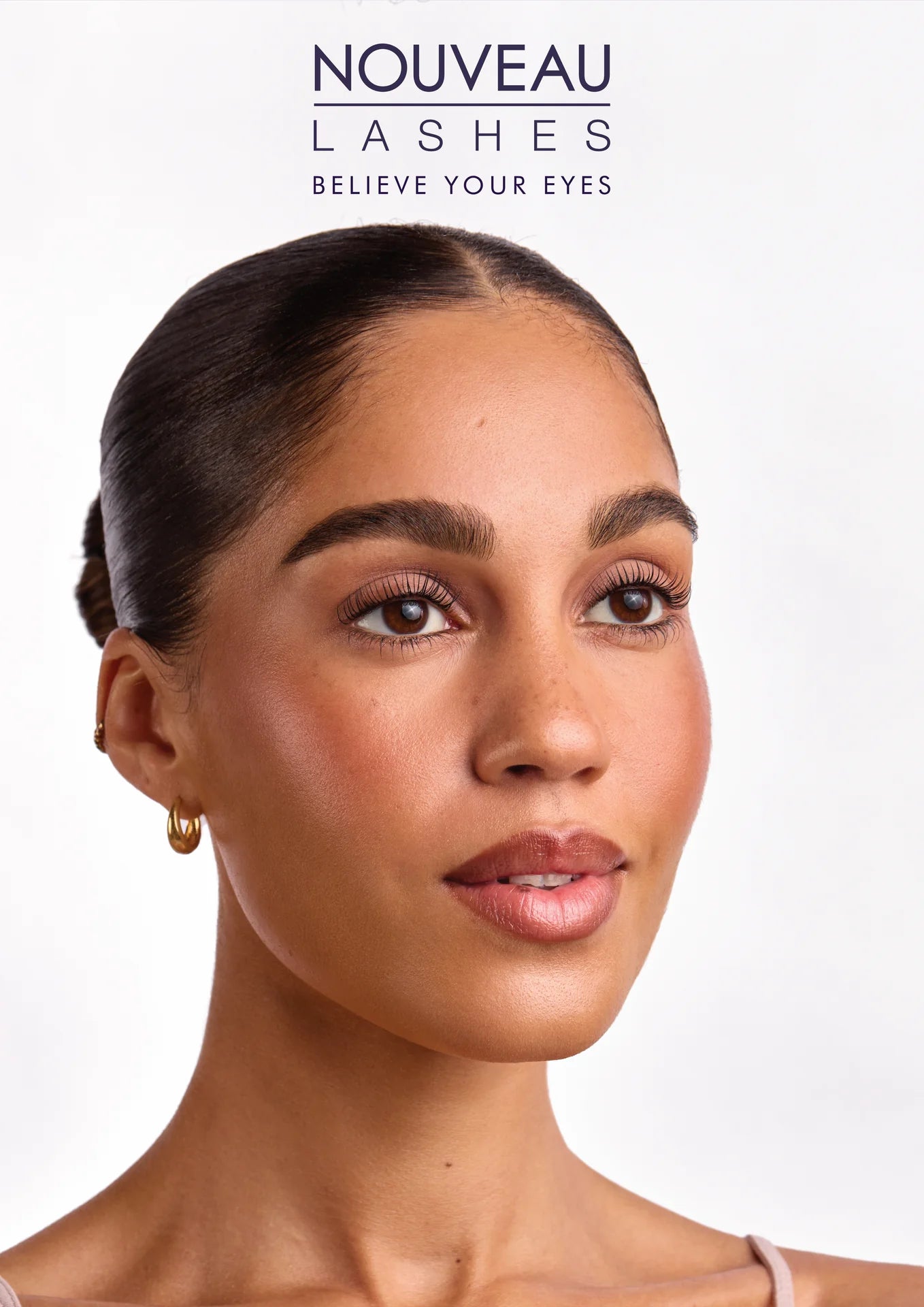 Digitale Nouveau Lashes Posterdatei Variante 1