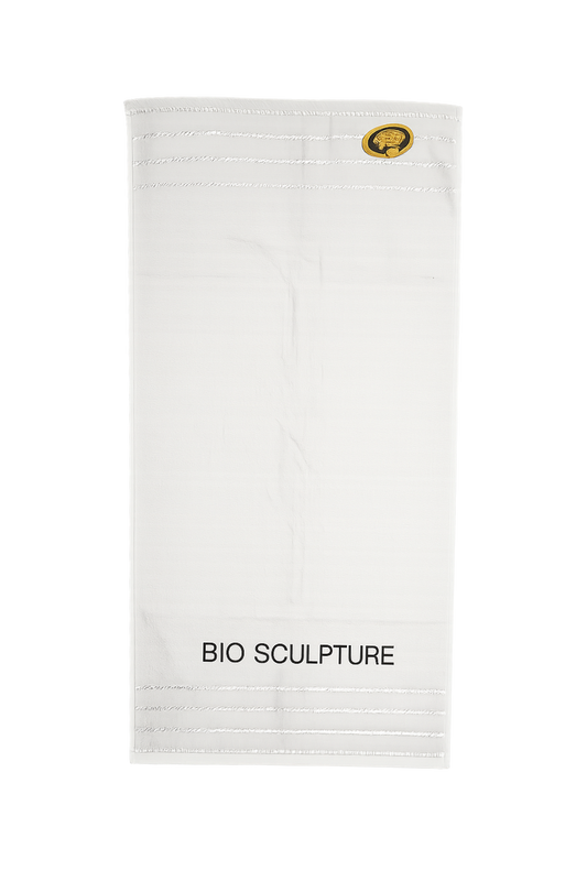 BIO Sculpture Handtuch – Weiss 50 × 100 cm